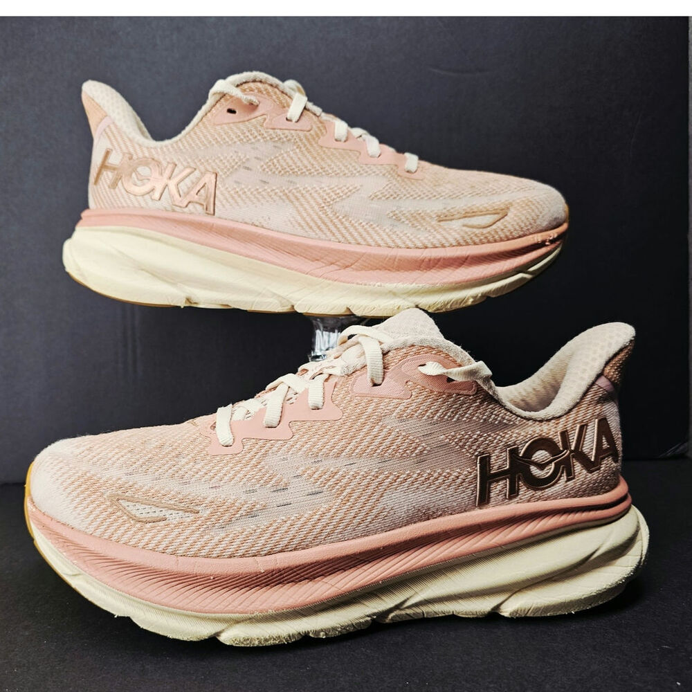 Hoka Women 8 Comfy footwear